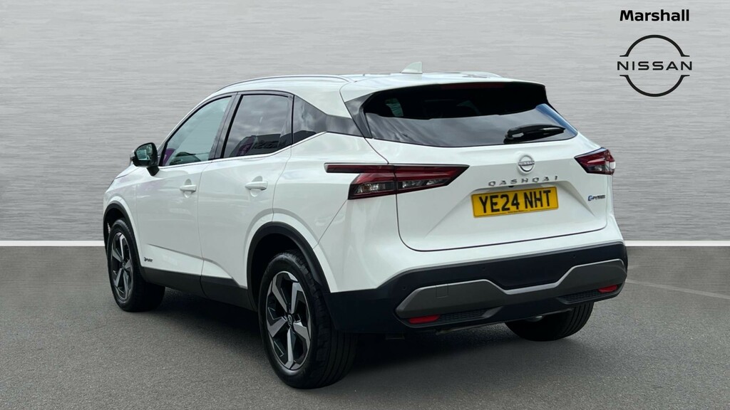 Nissan Qashqai Qashqai 1.5 E-power N-connecta YE24NHT White #2