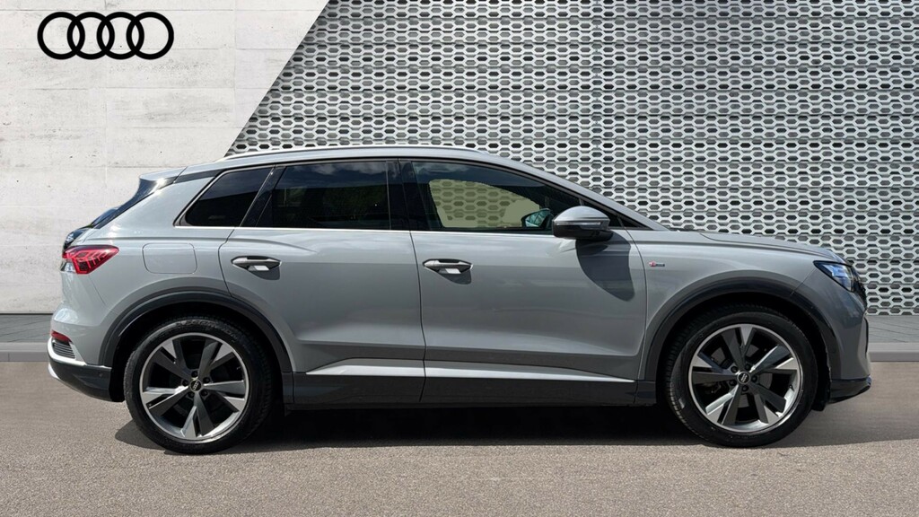Audi Q4 E Tron Q4 125Kw 35 55Kwh S Line GF72TXS Grey #4