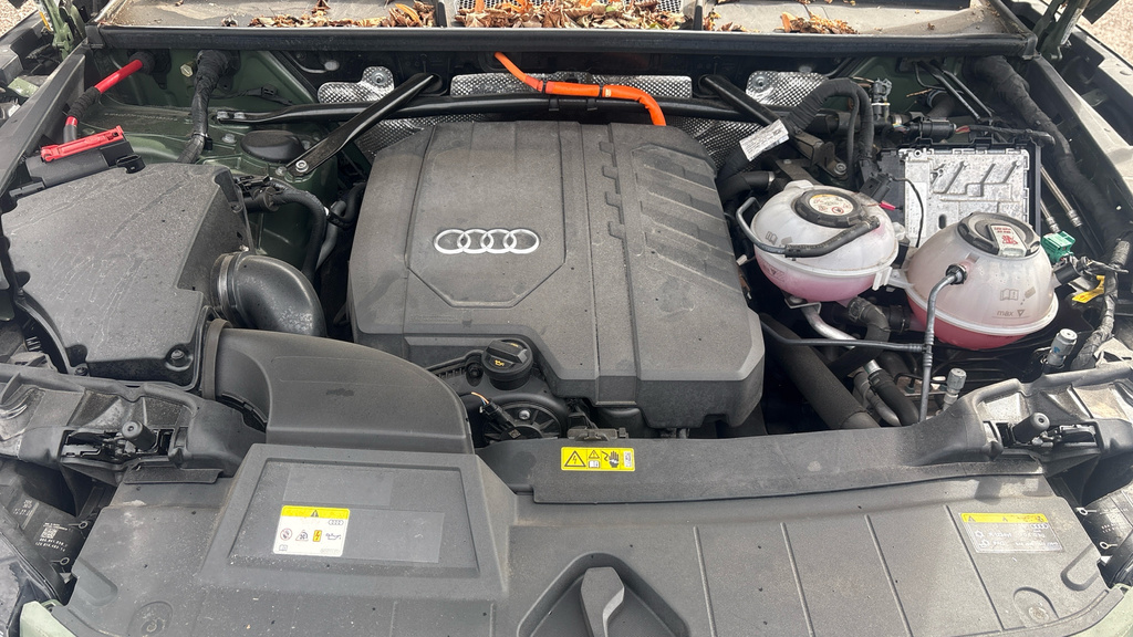 Audi Q5 White #20