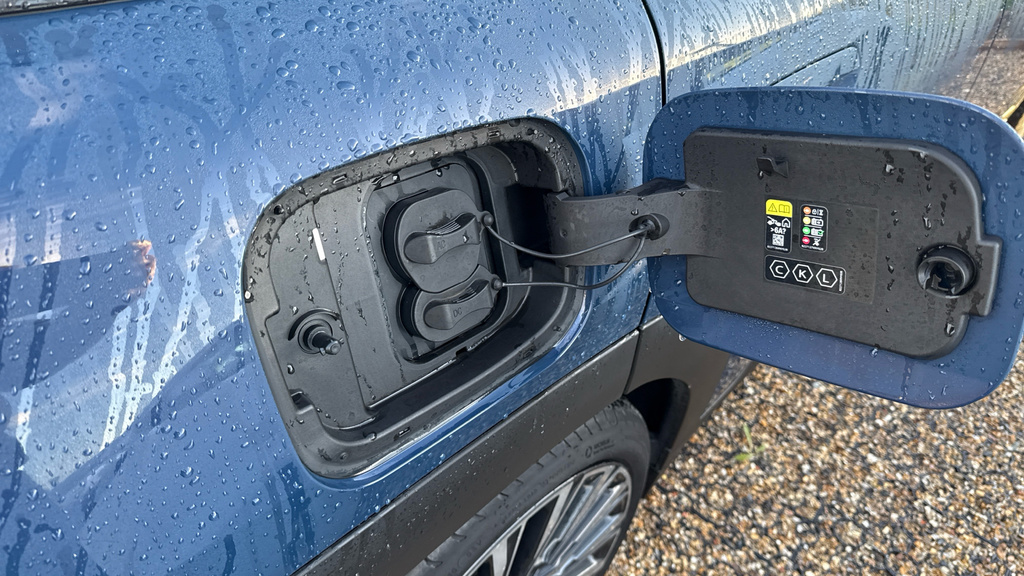 Mini Aceman 160Kw Se Exclusive Level 2 54Kwh Black #23