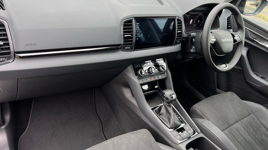 Skoda Karoq Karoq Se L Edition 1.5 Tsi 150 Ps Dsg Black #2