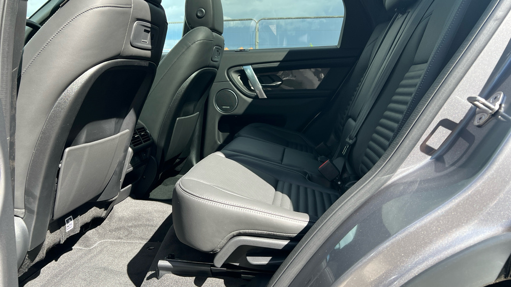 Land Rover Discovery Sport Discovery Sport Sw 2.0 D200 Metropolitan Grey #4