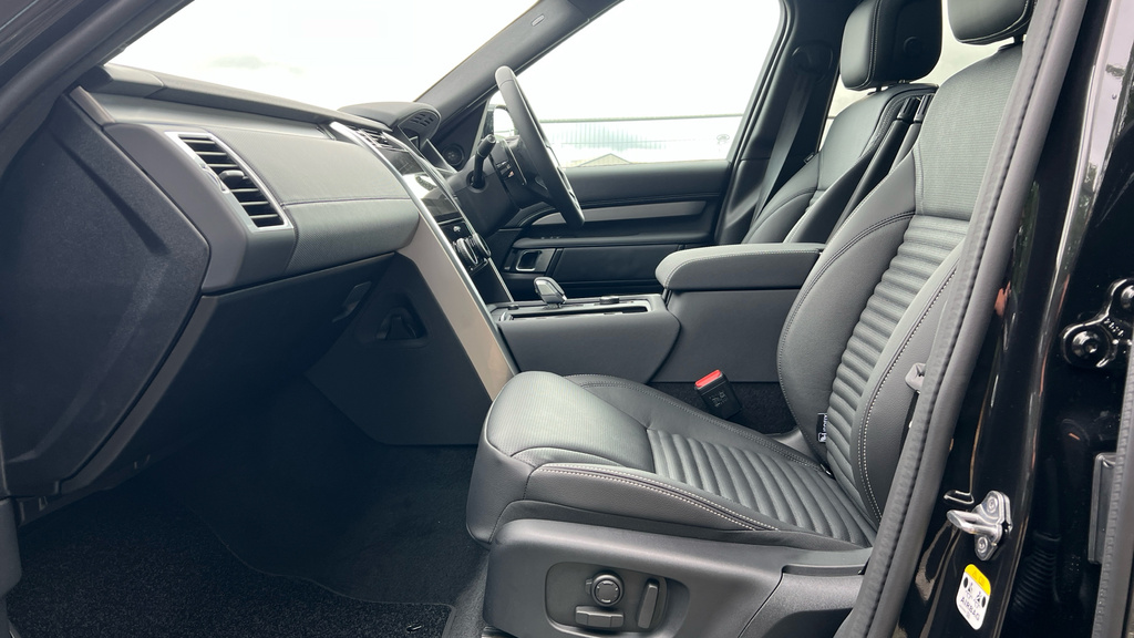 Land Rover Discovery Discovery 3.0 D350 Dynamic Se Station Wag Black #3