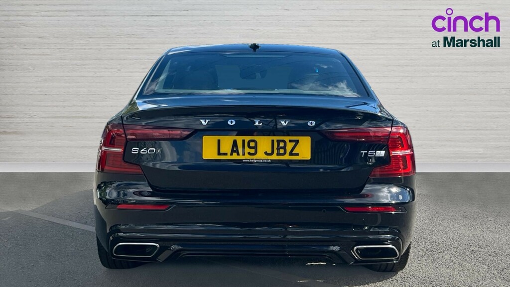 Volvo S60 S60 2.0 T5 R Design Edition Black #4