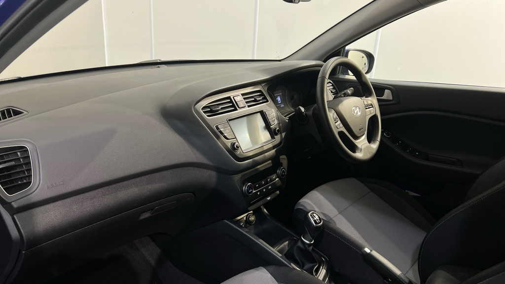 Hyundai I20 #10