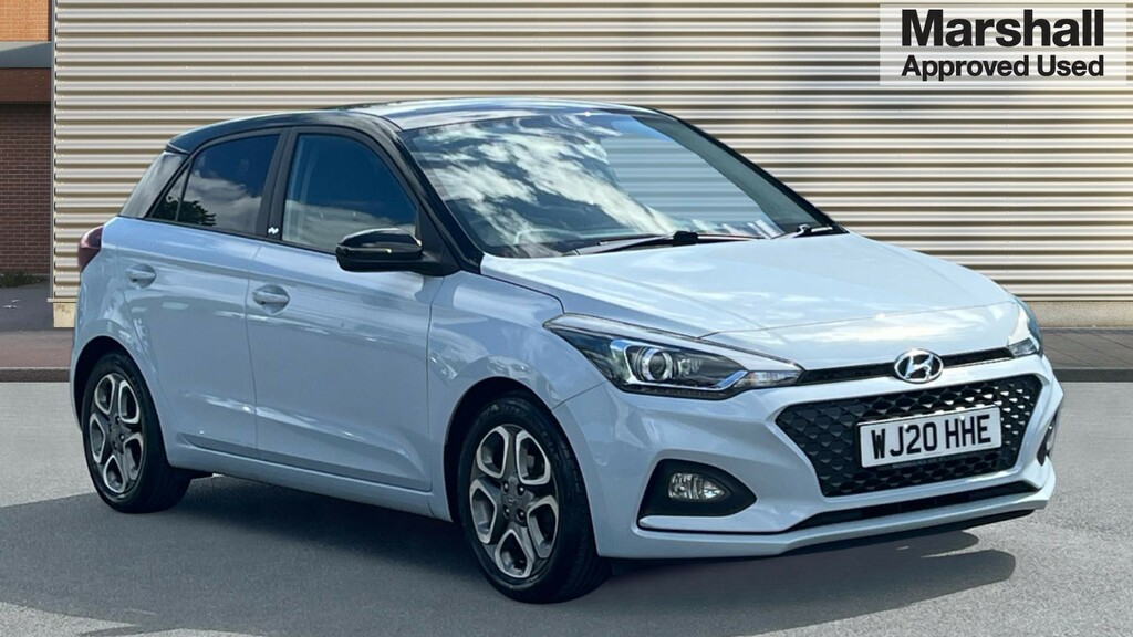 Hyundai I20 Se Launch Edition White #1