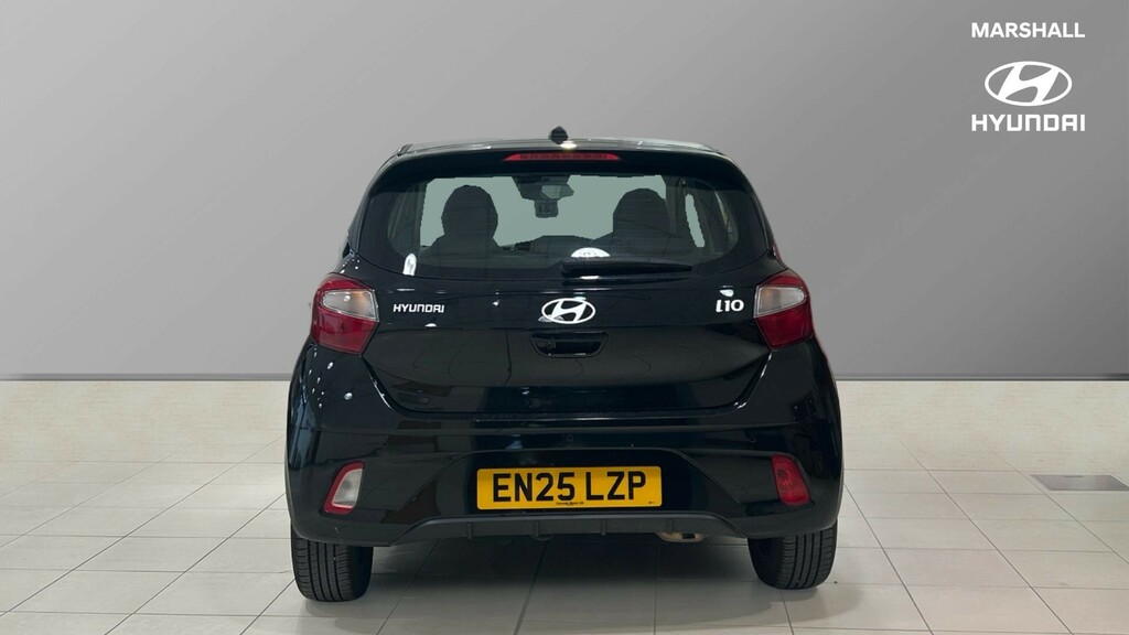 Hyundai I10 I10 1.0 63 Advance Nav Black #4