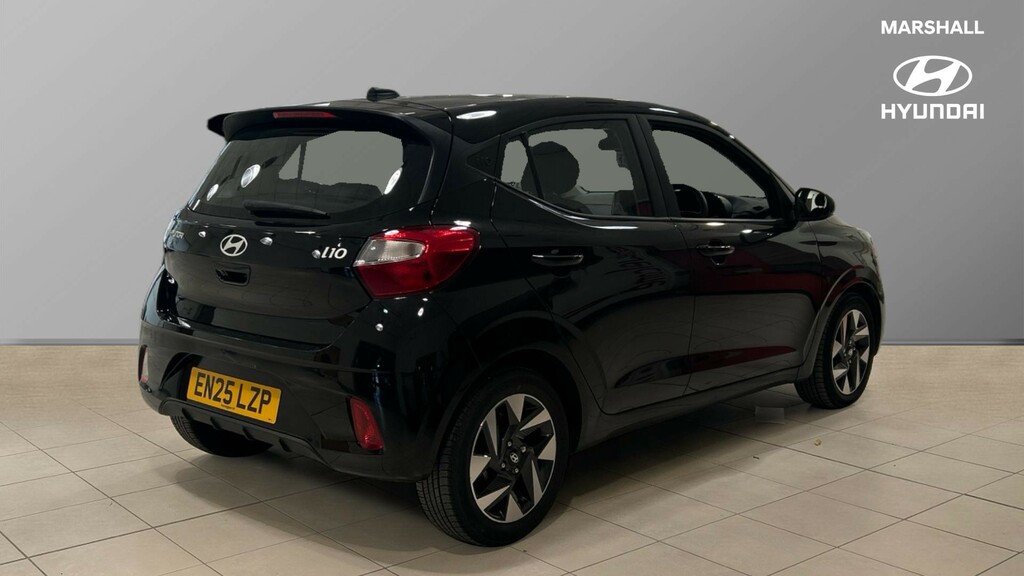 Hyundai I10 I10 1.0 63 Advance Nav Black #3