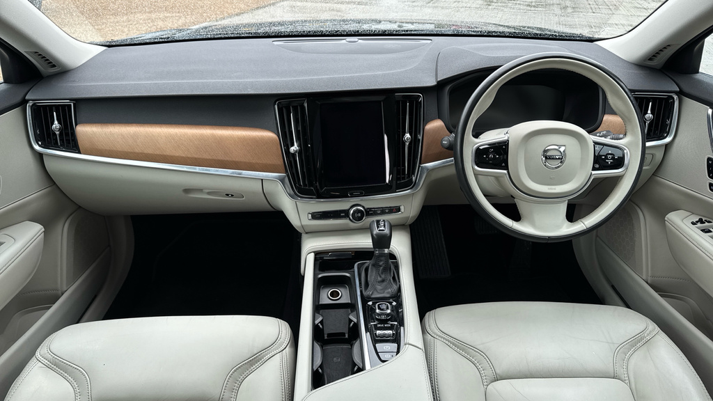 Volvo V90 V90 2.0 D4 Inscription Geartronic Black #5