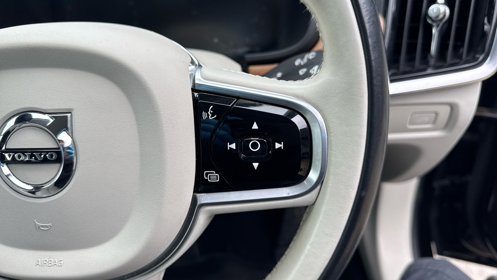 Volvo V90 T8 Twin Engine Inscription Pro Blue #31