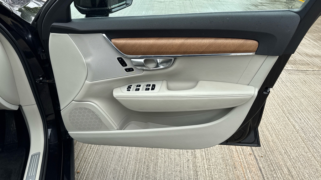 Volvo V90 T8 Twin Engine Inscription Pro Blue #38