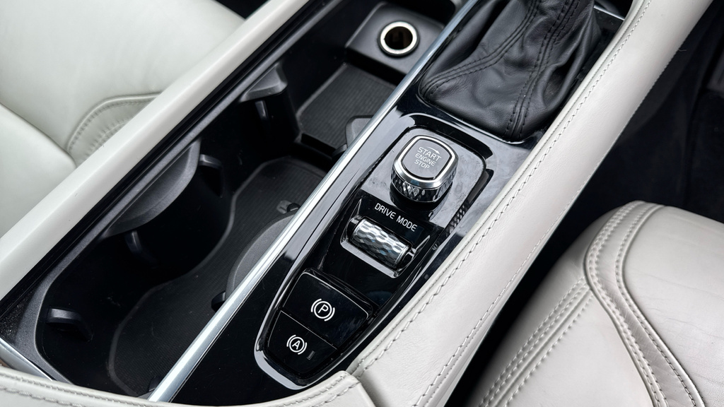 Volvo V90 T8 Twin Engine Inscription Pro Blue #36