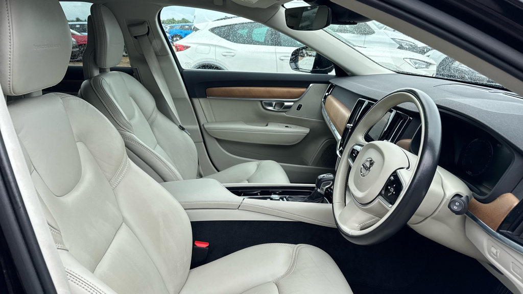 Volvo V90 V90 2.0 D4 Inscription Geartronic Black #6