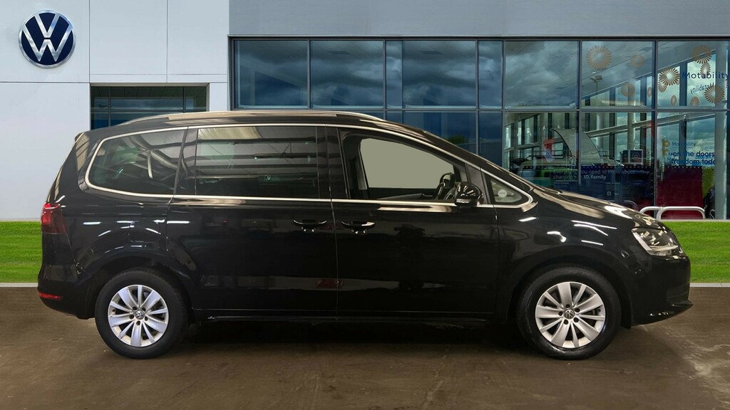 Volkswagen Sharan Sharan 1.4 Tsi Se Nav Black #4