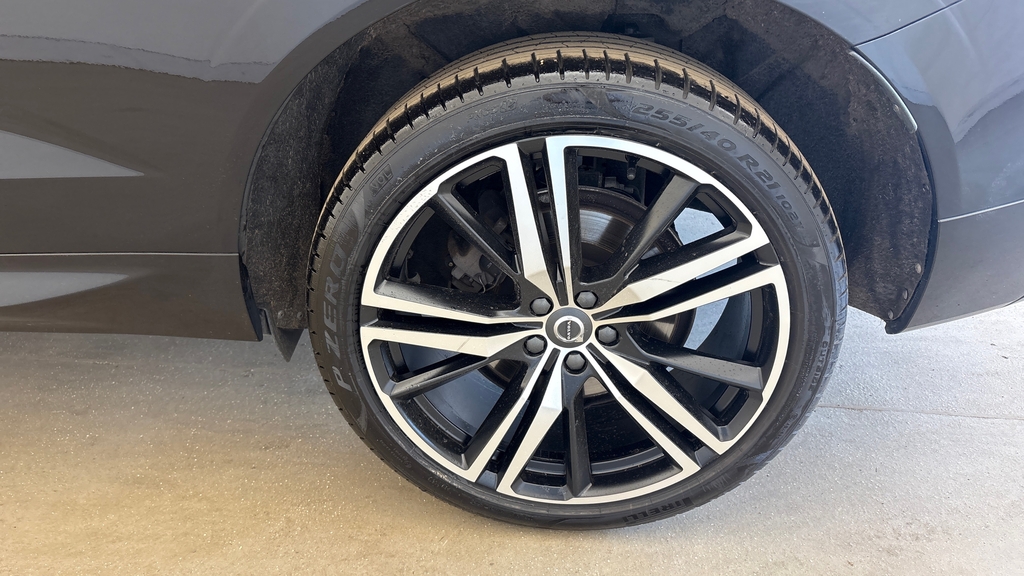 Volvo XC60 2L R-design Grey #20