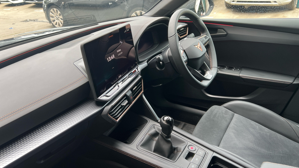 Cupra Leon Leon 1.5 Tsi 150 V2 KW25LND Grey #2