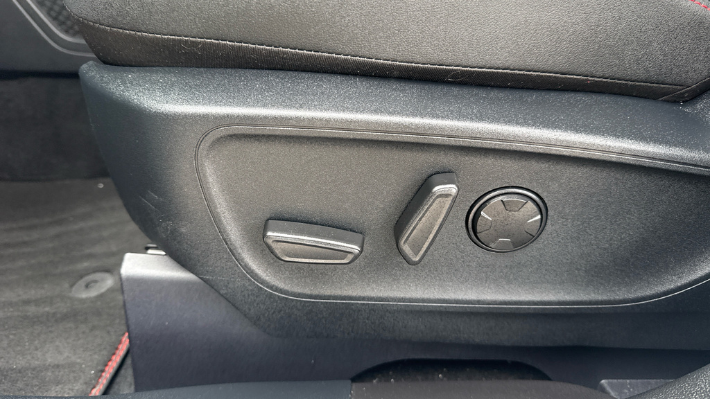 Ford Kuga St-line X Grey #33
