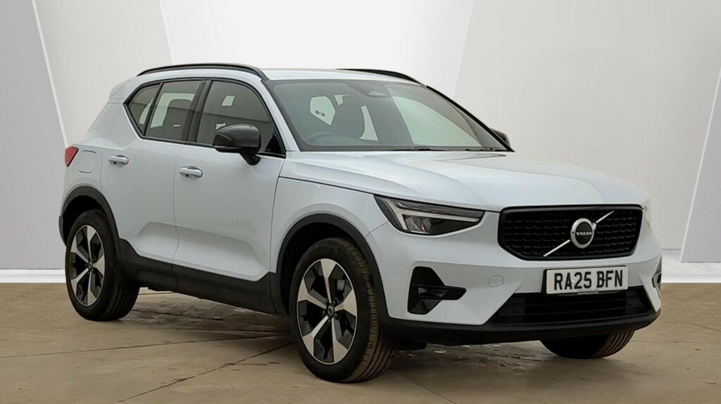 Volvo XC40 Xc40 2.0 B4p Plus Dark Blue