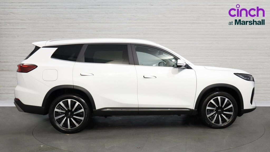 Chery Tiggo 8 Chery Tiggo 8 Estate 1.5T Phev Summit Dht White #2