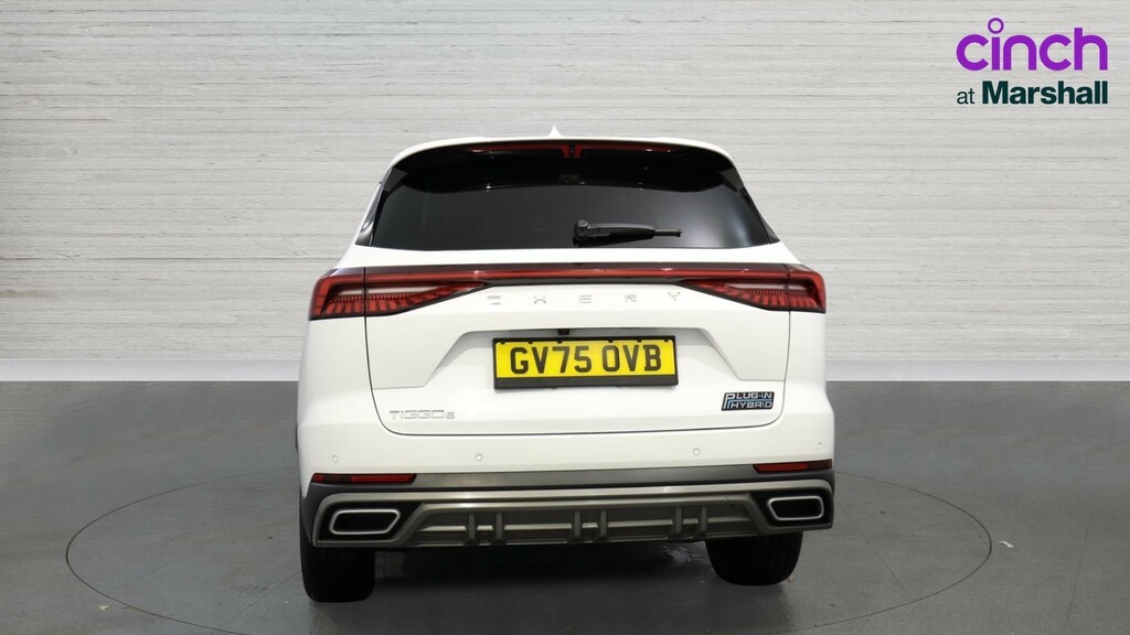 Chery Tiggo 8 Chery Tiggo 8 Estate 1.5T Phev Summit Dht White #4