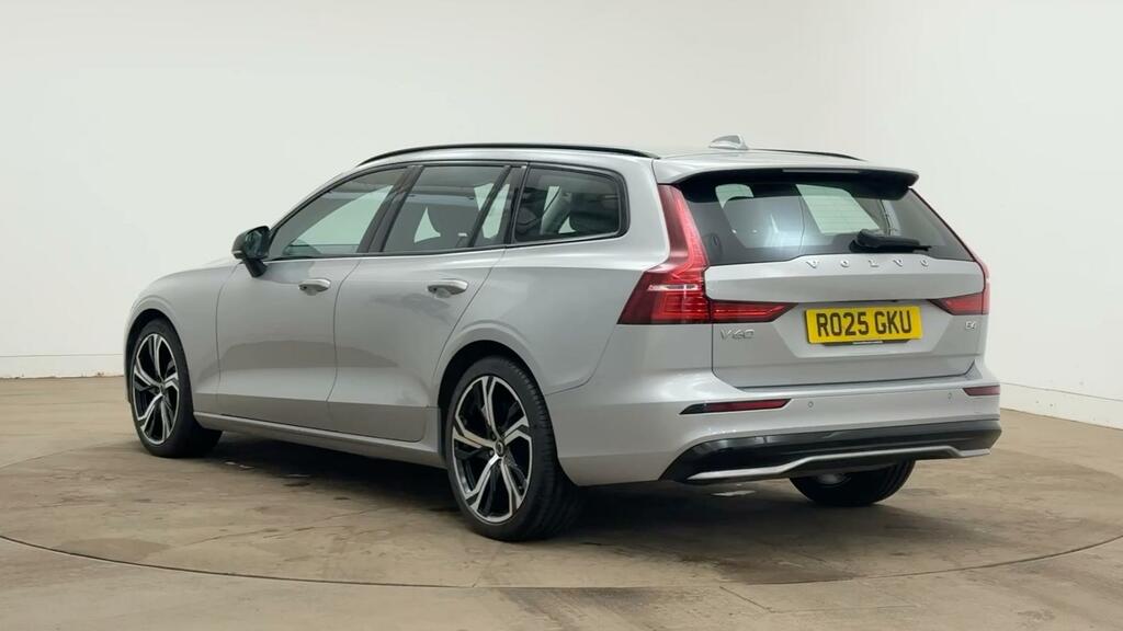 Volvo V60 V60 2.0 B4p Plus Dark 7 Speed Silver #5