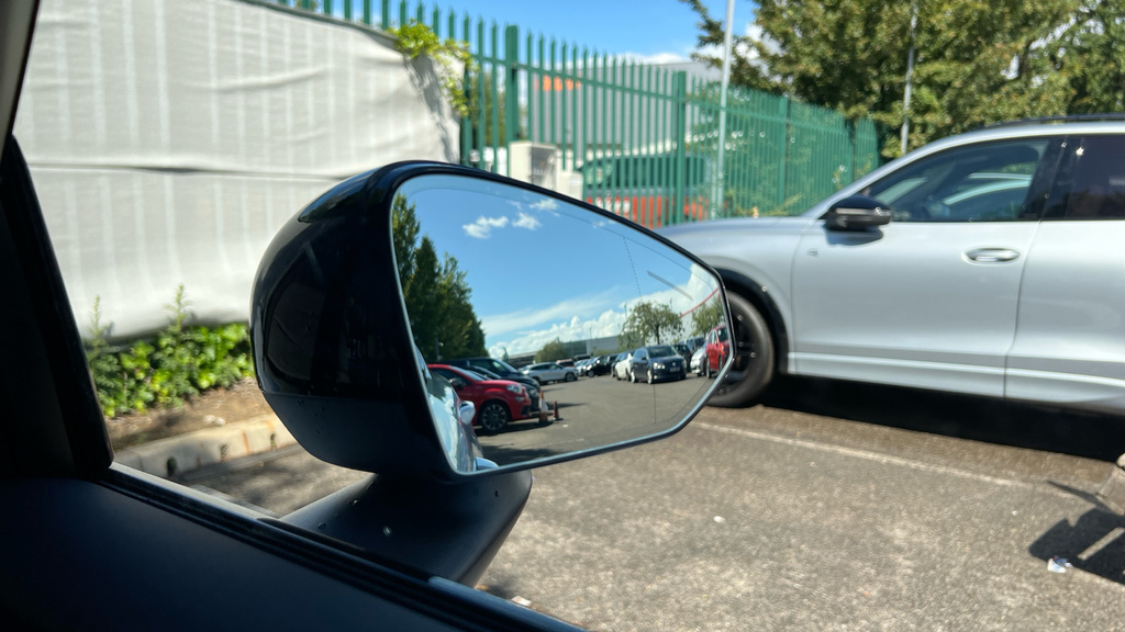 Volvo EX30 200Kw Sm Extended Range Plus 69Kwh Grey #35