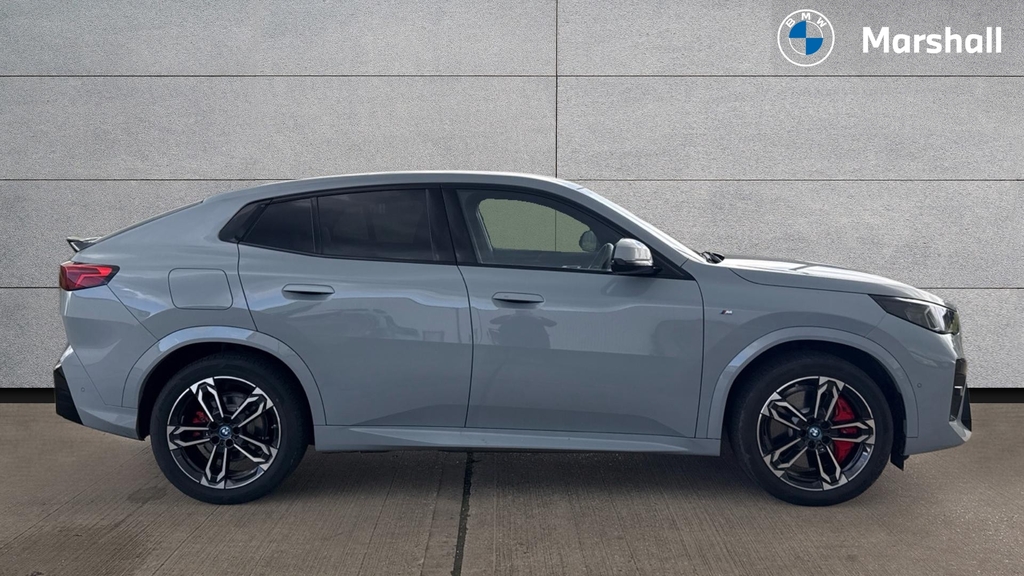 BMW iX2 Ix2 150Kw Edrive20 M Sport 65Kwh Techpr Grey #3