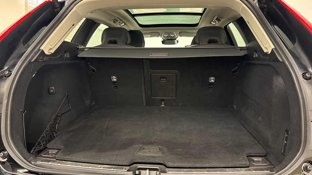 Volvo XC60 Xc60 2.0 B5p Ultra Dark Awd Geartronic Black #5