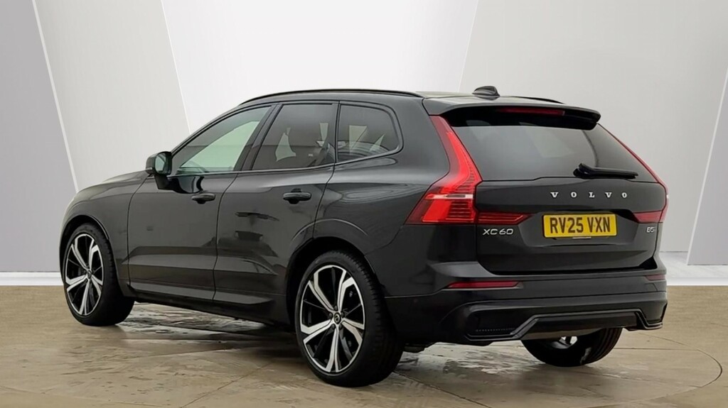Volvo XC60 Xc60 2.0 B5p Ultra Dark Awd Geartronic Black #3