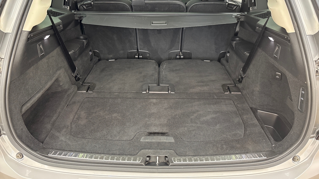 Volvo XC90 Xc90 2.0 B5p Ultra Dark Awd Geartronic Silver #5