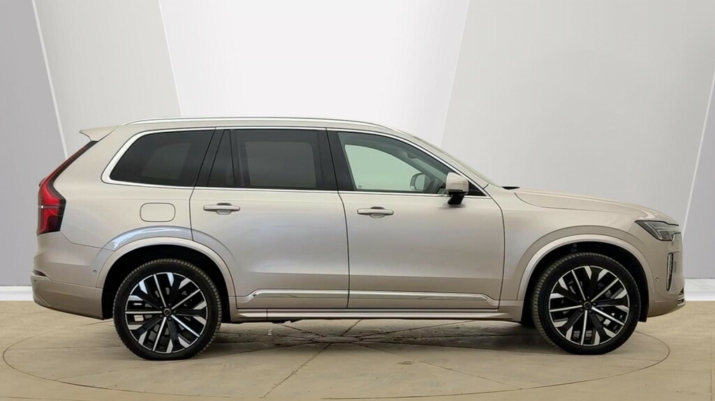 Volvo XC90 Xc90 2.0 B5p Ultra Dark Awd Geartronic Gold #2
