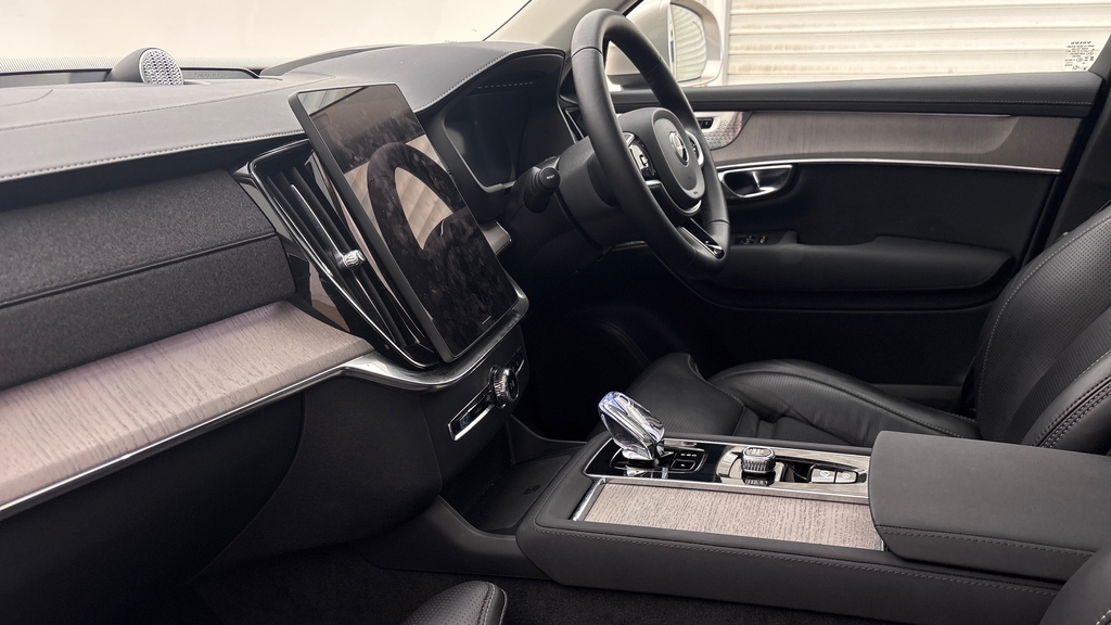 Volvo XC90 Xc90 2.0 B5p Ultra Dark Awd Geartronic Gold #6