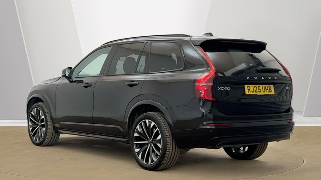 Volvo XC90 Xc90 2.0 B5p Ultra Dark Awd Geartronic Black #3