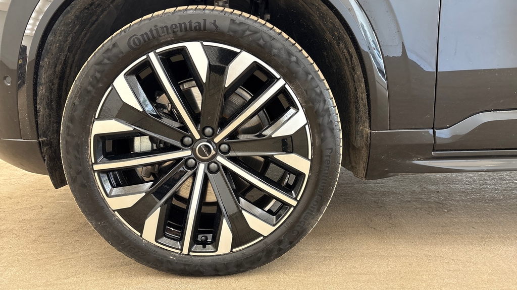 Volvo XC90 Xc90 2.0 B5p Ultra Dark Awd Geartronic Black #4