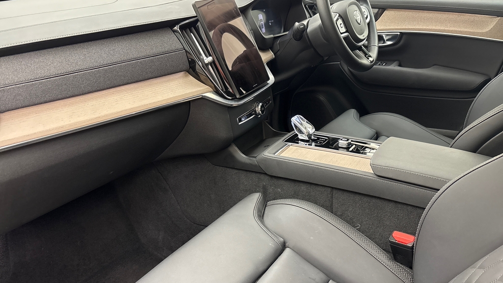 Volvo XC90 Xc90 2.0 T8 Phev Plus Dark Awd Geartronic Black #6