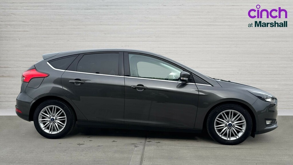 Ford Focus Focus 1.0 Ecoboost 125 Zetec Edition FV17WFY Grey #2