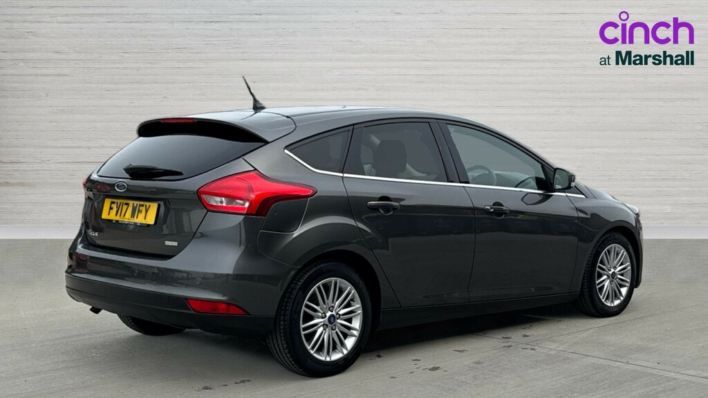 Ford Focus Focus 1.0 Ecoboost 125 Zetec Edition FV17WFY Grey #3