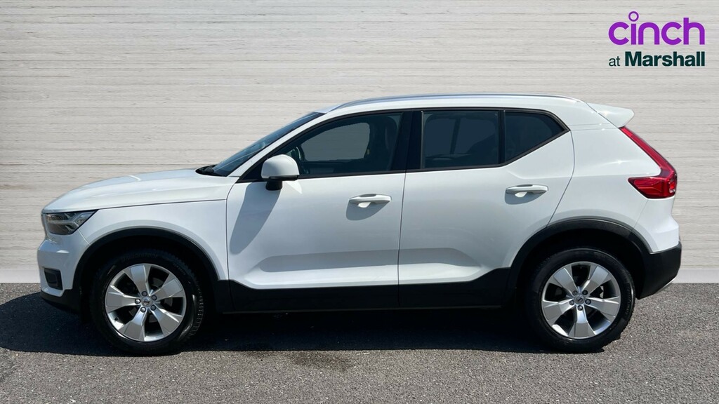 Volvo XC40 Xc40 2.0 D3 Momentum Pro Geartronic GL69BWU White #6