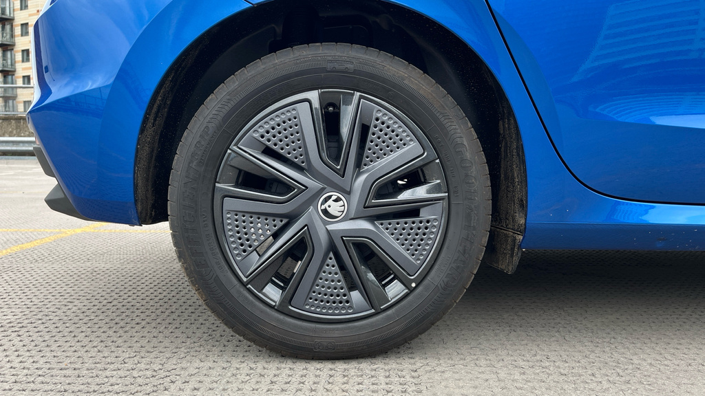 Skoda Fabia Fabia 1.0 Tsi Design Edition EA25WYX Blue #5