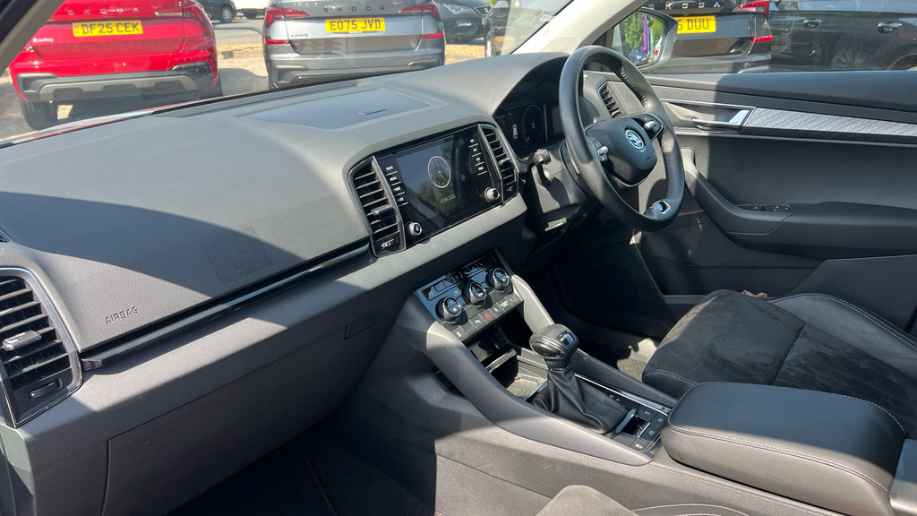Skoda Karoq Karoq 1.5 Tsi Se L Dsg EU74CTZ Silver #2