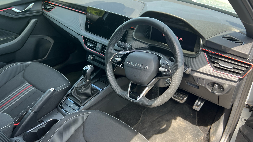 Skoda Kamiq Kamiq 1.5 Tsi Monte Carlo Edition Dsg EJ25WGE Silver #6