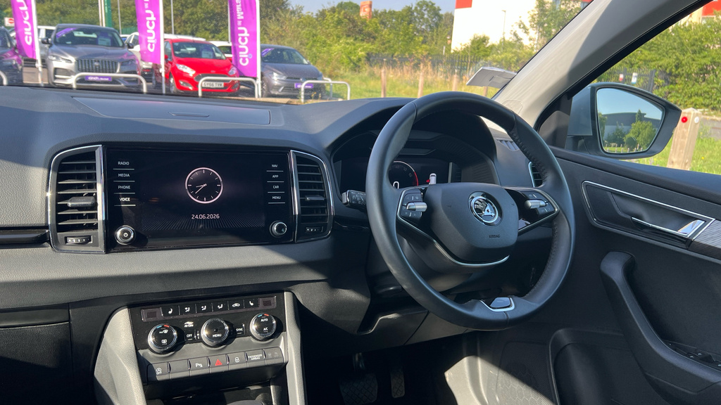 Skoda Karoq Karoq 1.5 Tsi Se L Dsg EU74BGV Silver #2