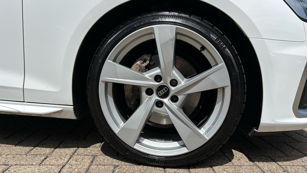 Audi A4 Avant A4 40 Tfsi 204 S Line S Tronic LL24AZT White #5