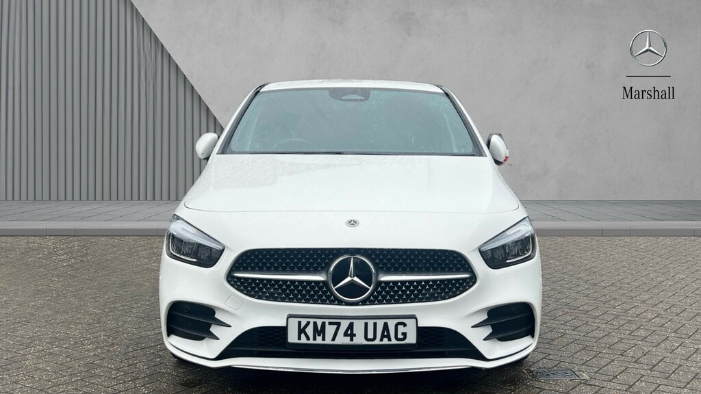 Mercedes-Benz B Class Hatchback White #6