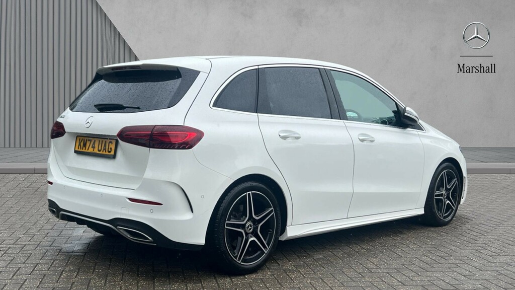 Mercedes-Benz B Class Hatchback White #9