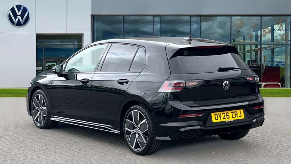 Volkswagen Golf Golf Hatch Black Edition 1.5 Etsi 150 Ps 7-Speed D OV26ZRJ Black #3