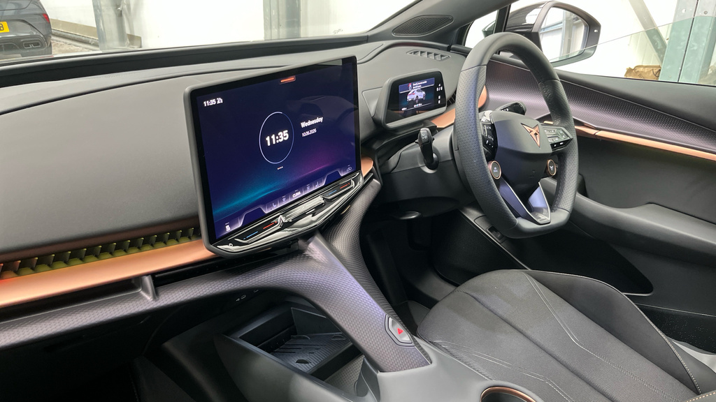 Cupra Tavascan Tavascan 210Kw V1 77Kwh Grey #2