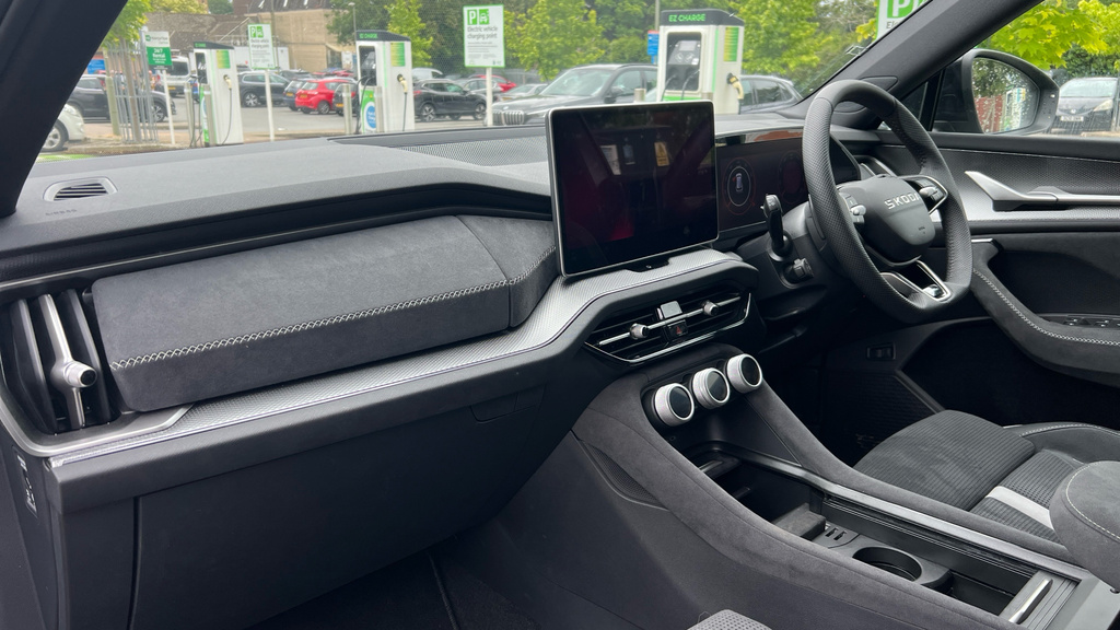 Skoda Kodiaq Kodiaq 1.5 Tsi E-tec Sportline Dsg 7 Seat EJ75TFK Grey #2