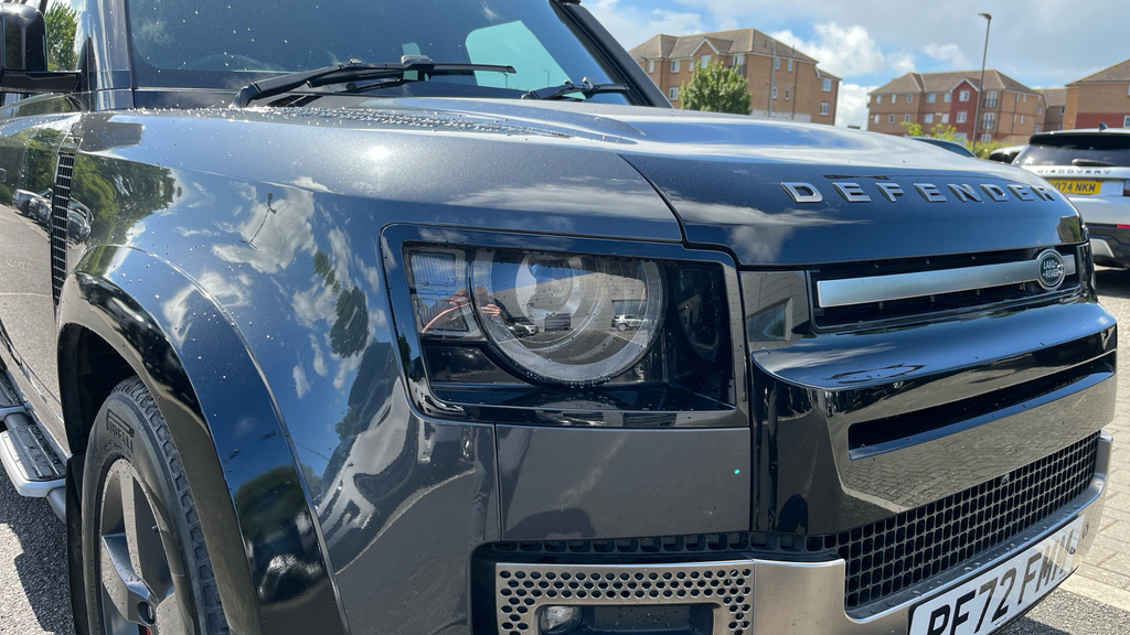 Land Rover Defender 130 X-dynamic Hse Grey #17