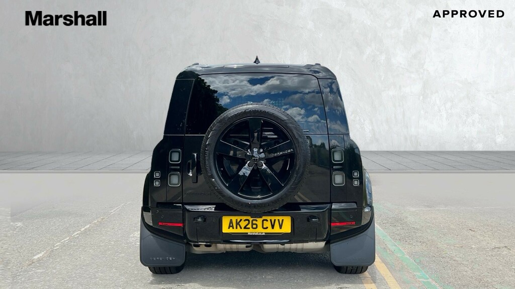 Land Rover Defender 3.0 D350 Hard Top X-dynamic Hse Green #6